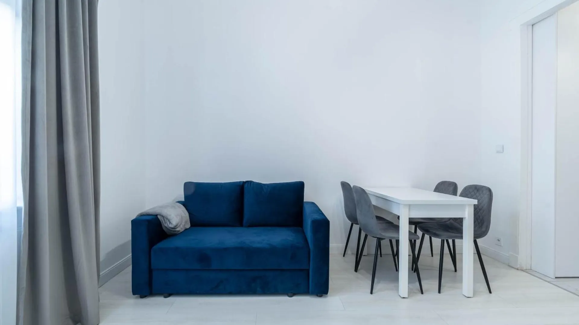 شقة Azarentier1 Apartament Slowackiego بوزنان