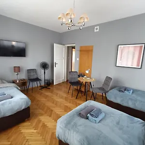  Apartament Przy Mtp
